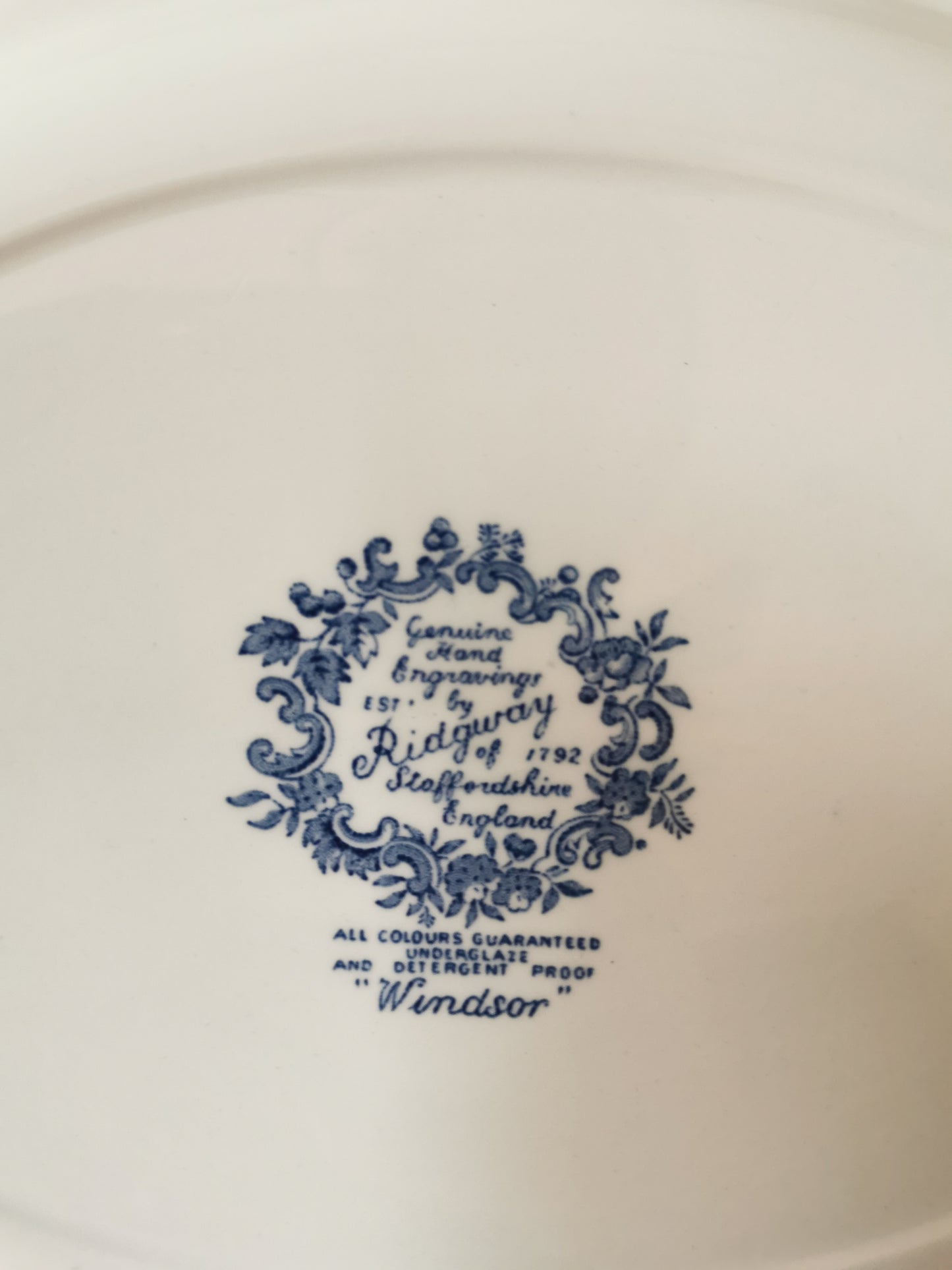 Plat ovale vintage Ridgway, Windsor