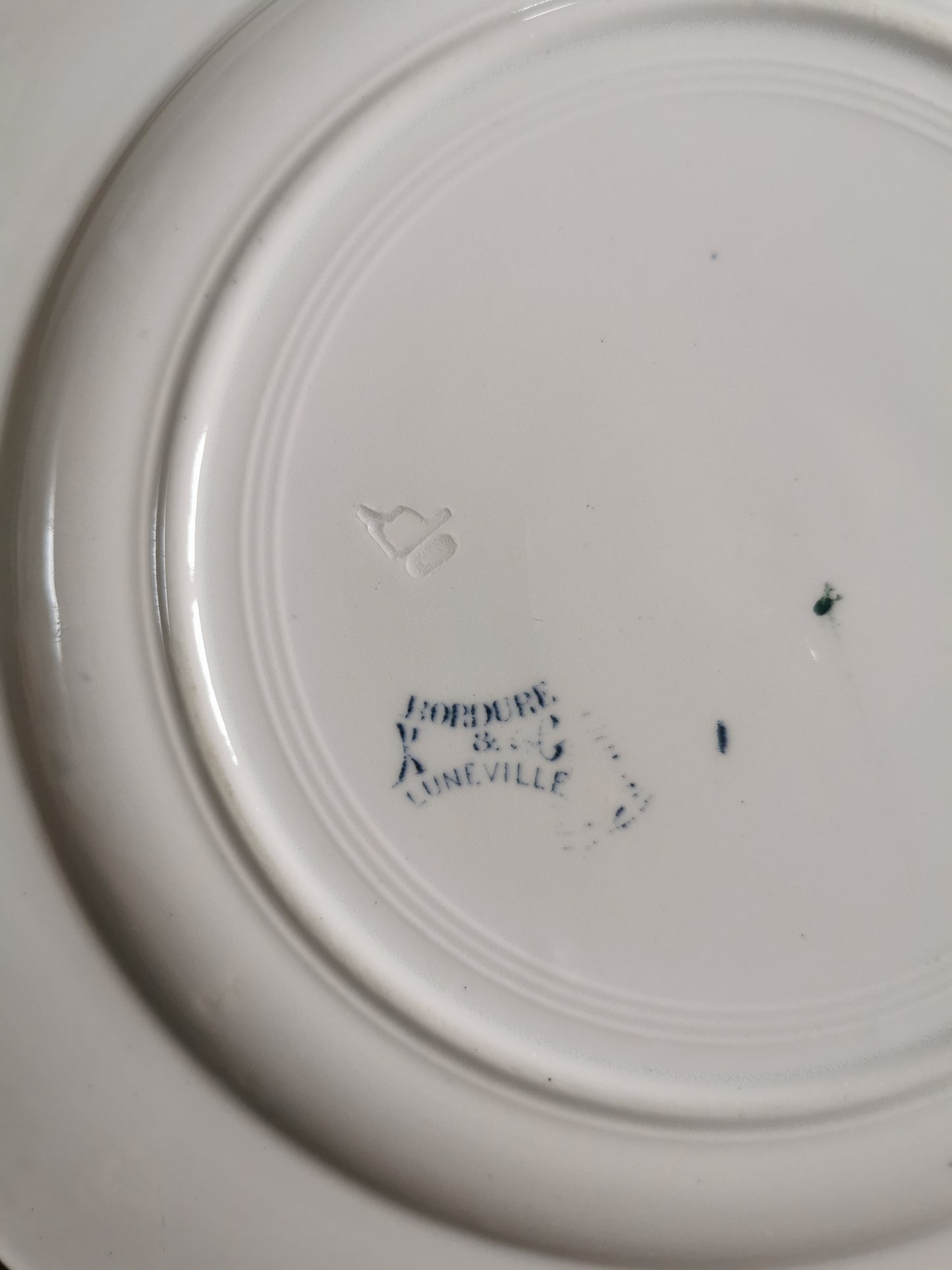 Assiettes plates Lunéville, Bordure
