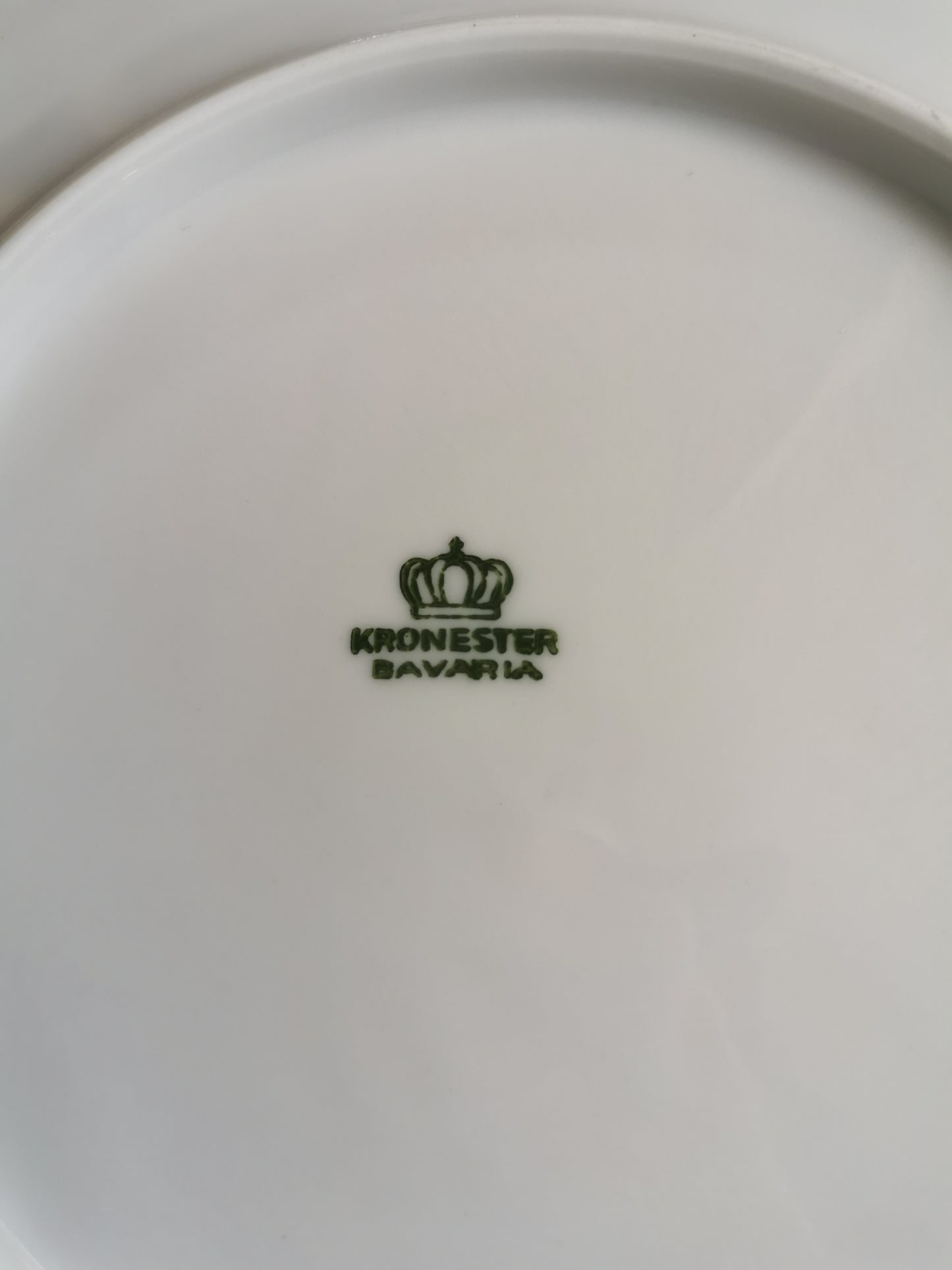 Assiettes à dessert porcelaine, Bavaria