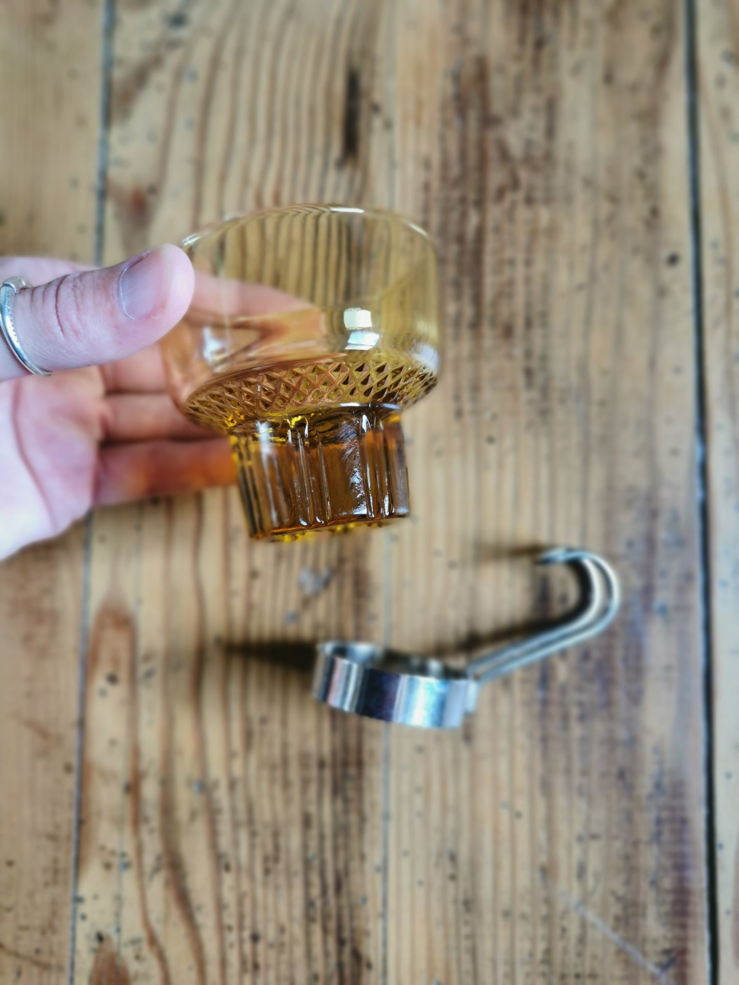 Tasses à café rétro, verre ambré