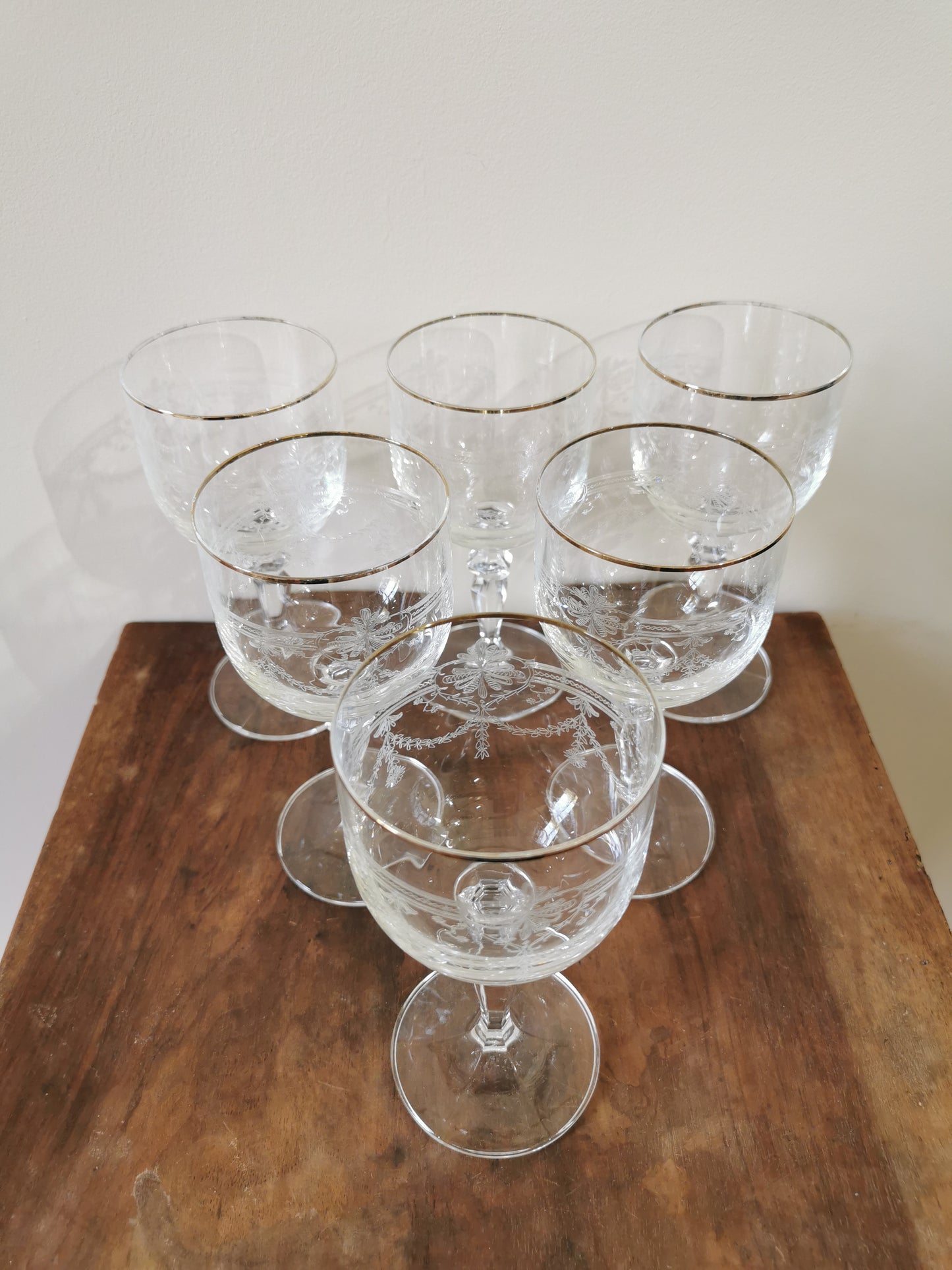 Verres à pied, dorure