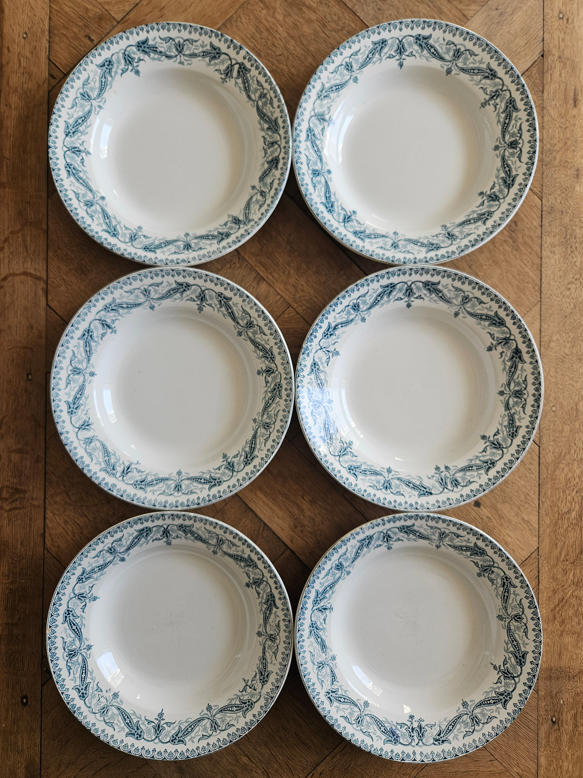 Assiettes creuses Clairefontaine, Kleber