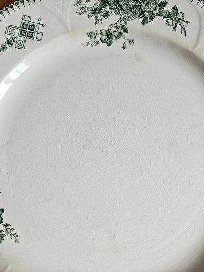 Assiettes plates Boch Frères, Duchesse