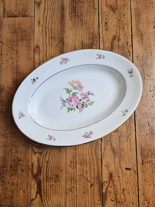 Plat ovale fleuri L’Amandinoise