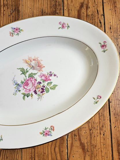 Plat ovale fleuri L’Amandinoise