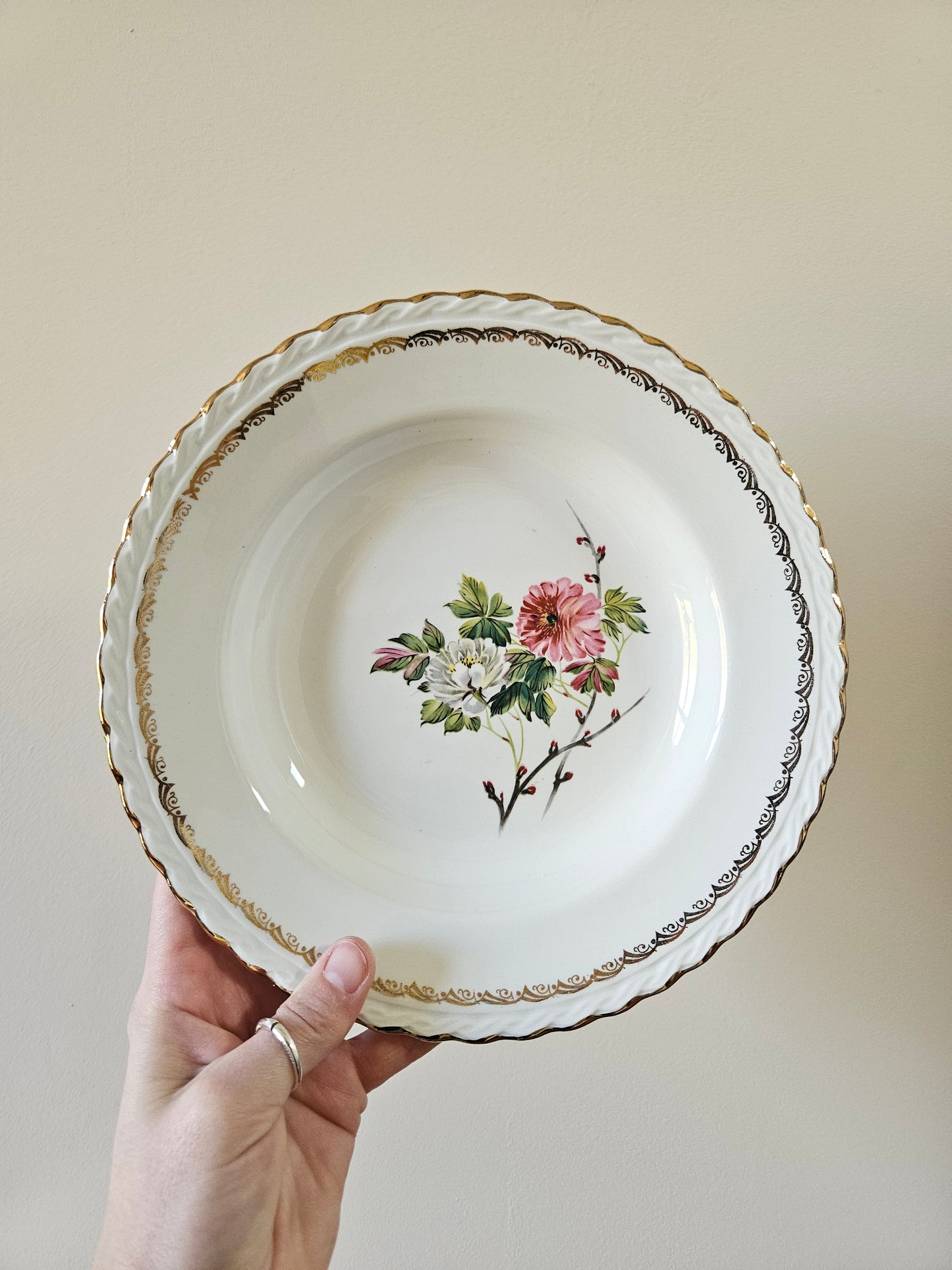 Assiettes creuses L’Amandinoise à fleurs