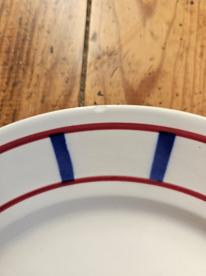 Plat rond Moulin des Loups, décor basque
