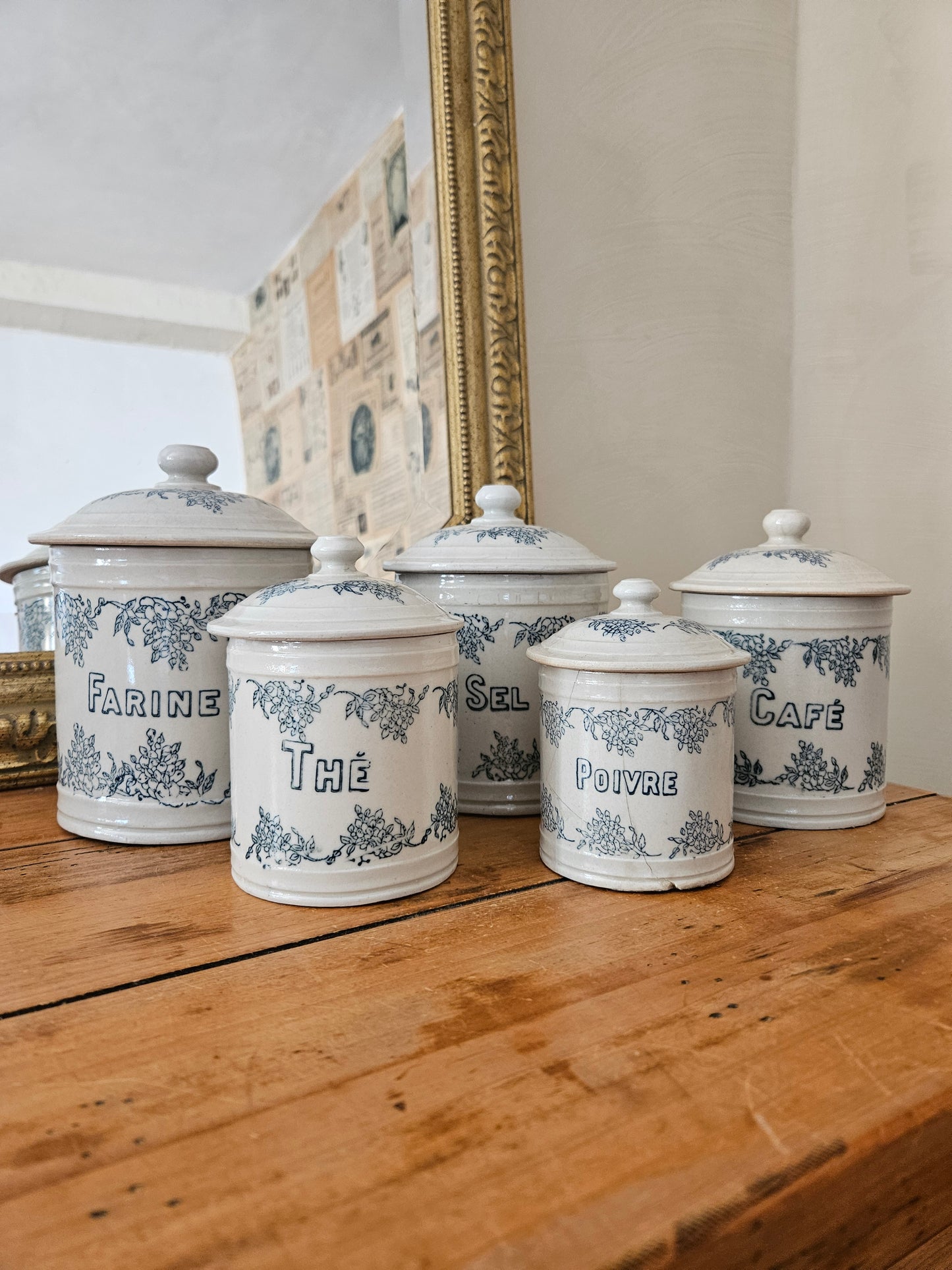 Série de pots à épices Saint-Uze
