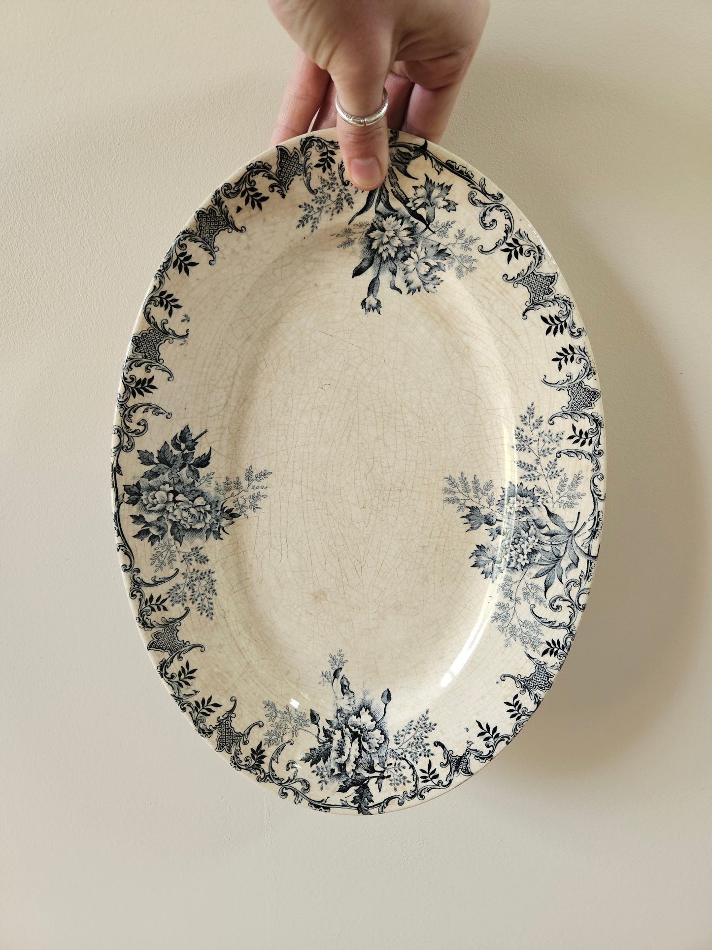 Plat ovale H.Boulenger & Cie, Floreal