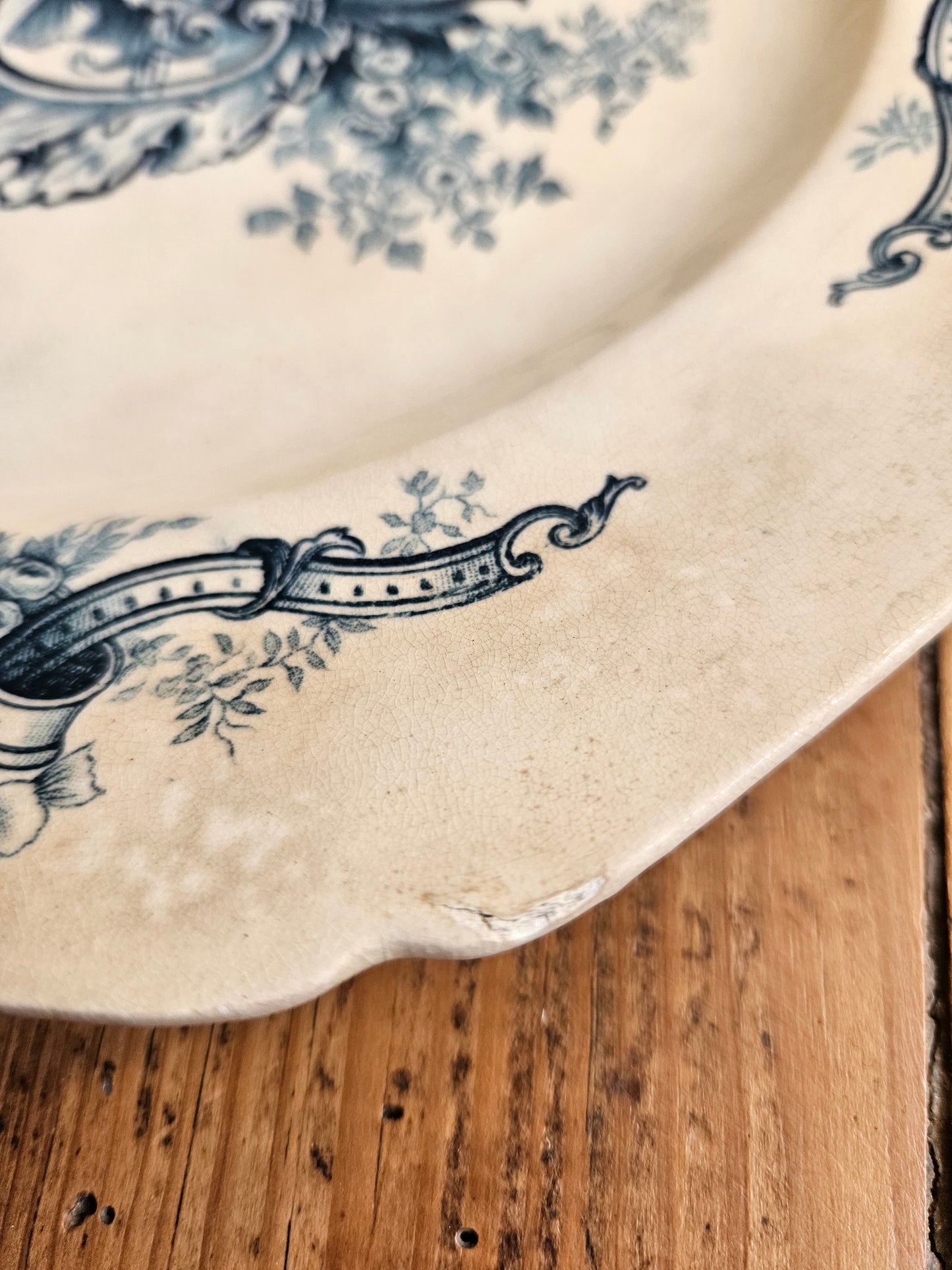 Assiette octogonale ancienne HB & C