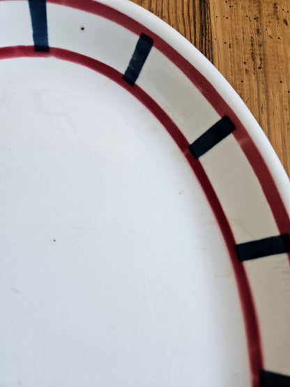 Plat ovale décor basque #2
