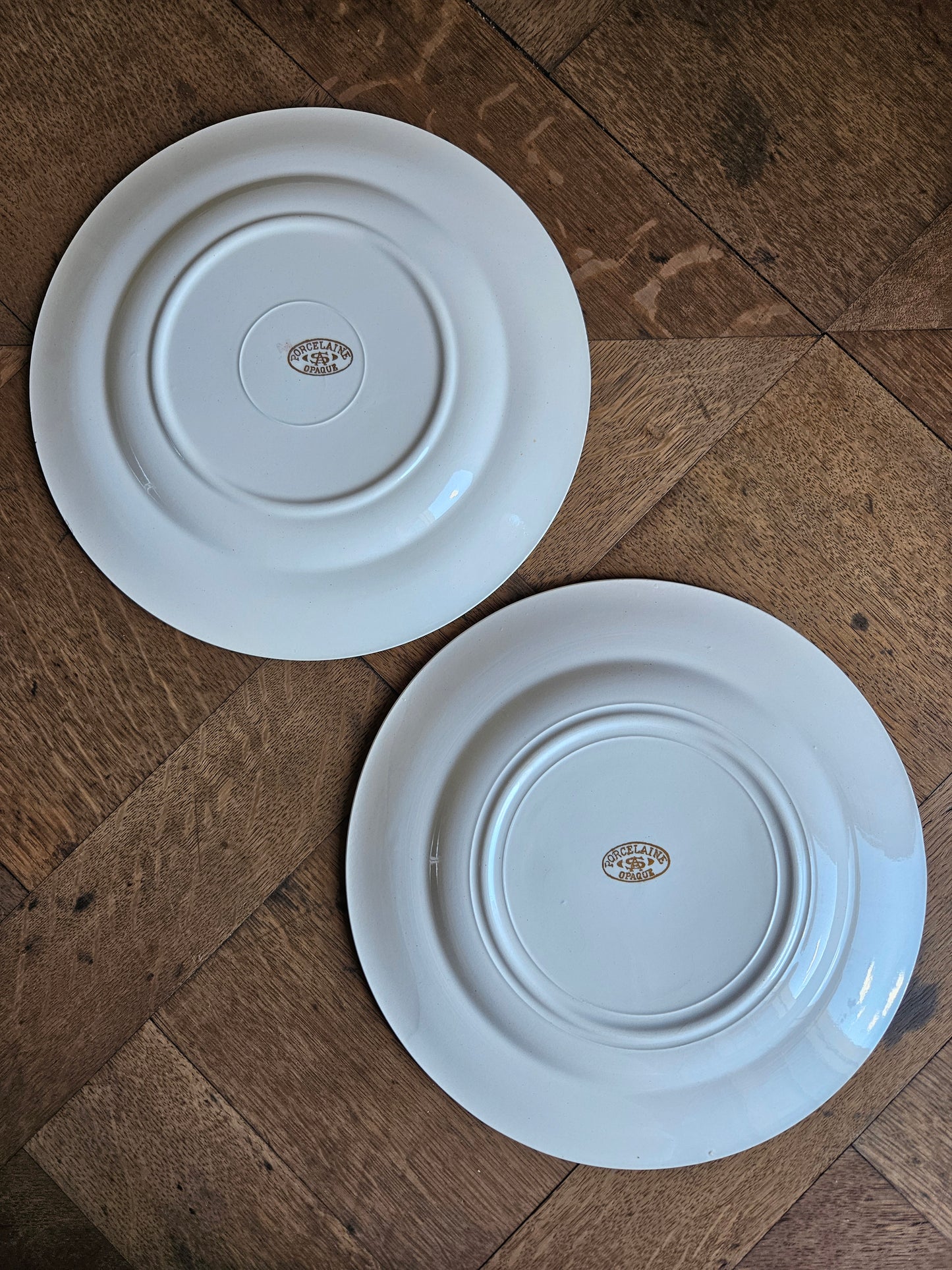 Assiettes plates dépareillées / Fleurs, bleu, vert