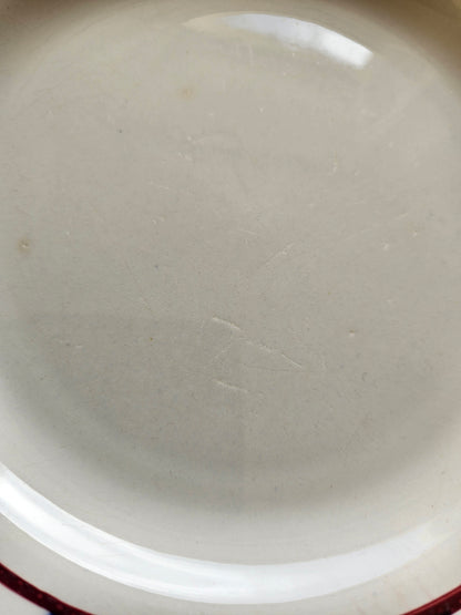 Assiettes plates Digoin, décor basque