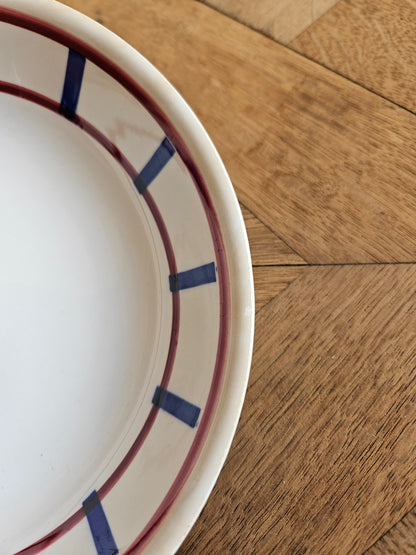 Assiette calotte Digoin, Basque