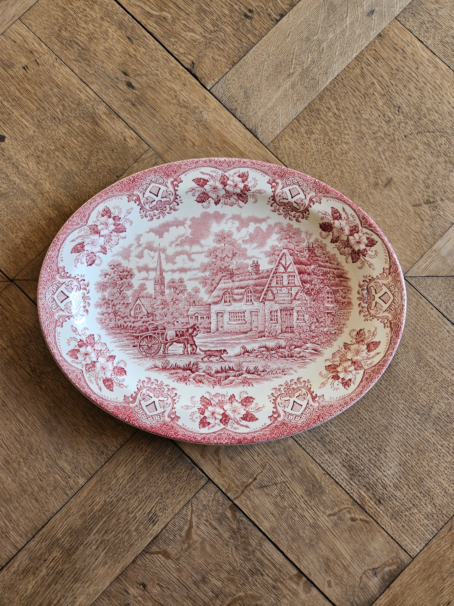 Plat ovale Old Inns Series, Staffordshire