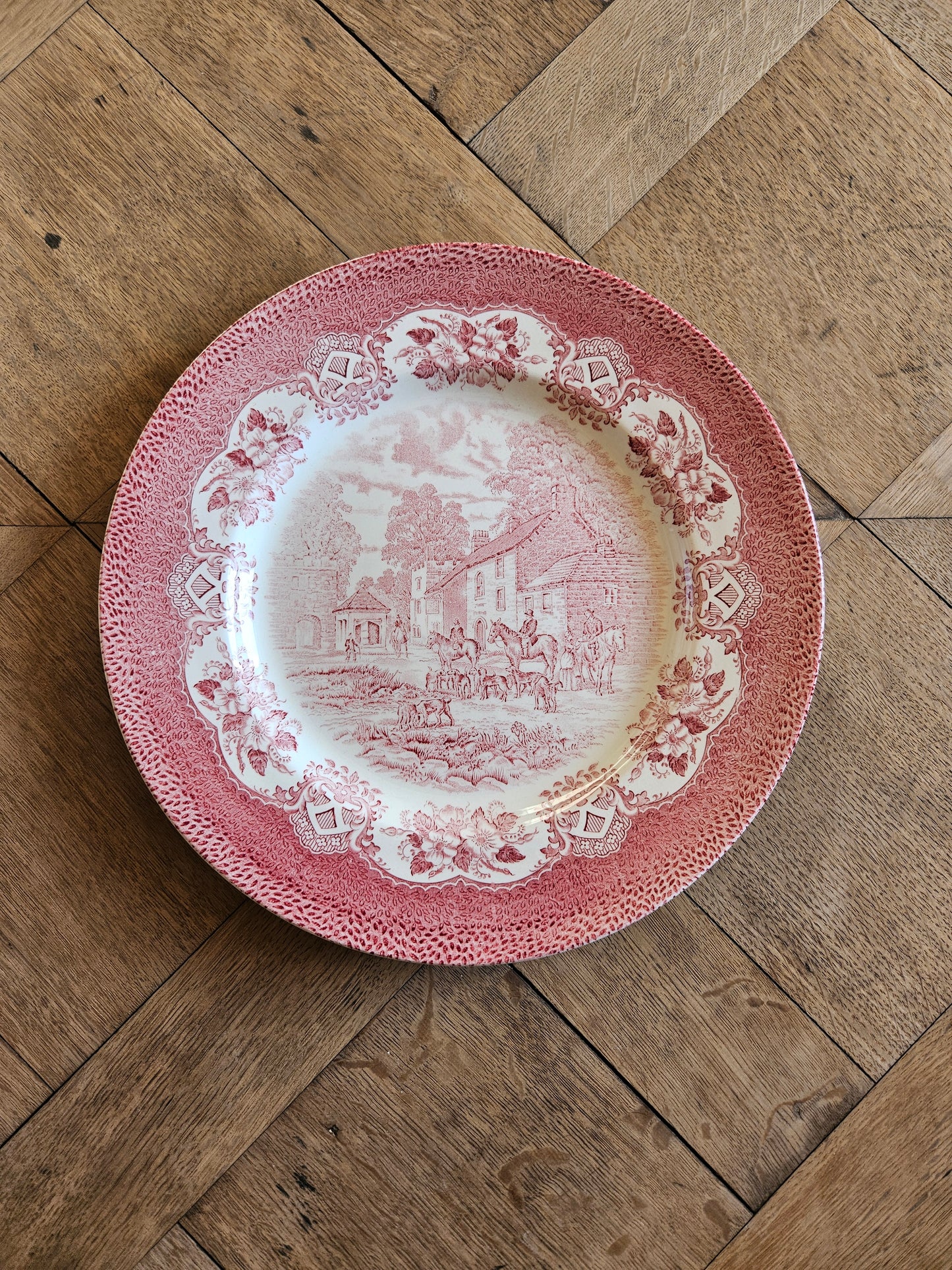 Plat rond Old Inns Series, Staffordshire
