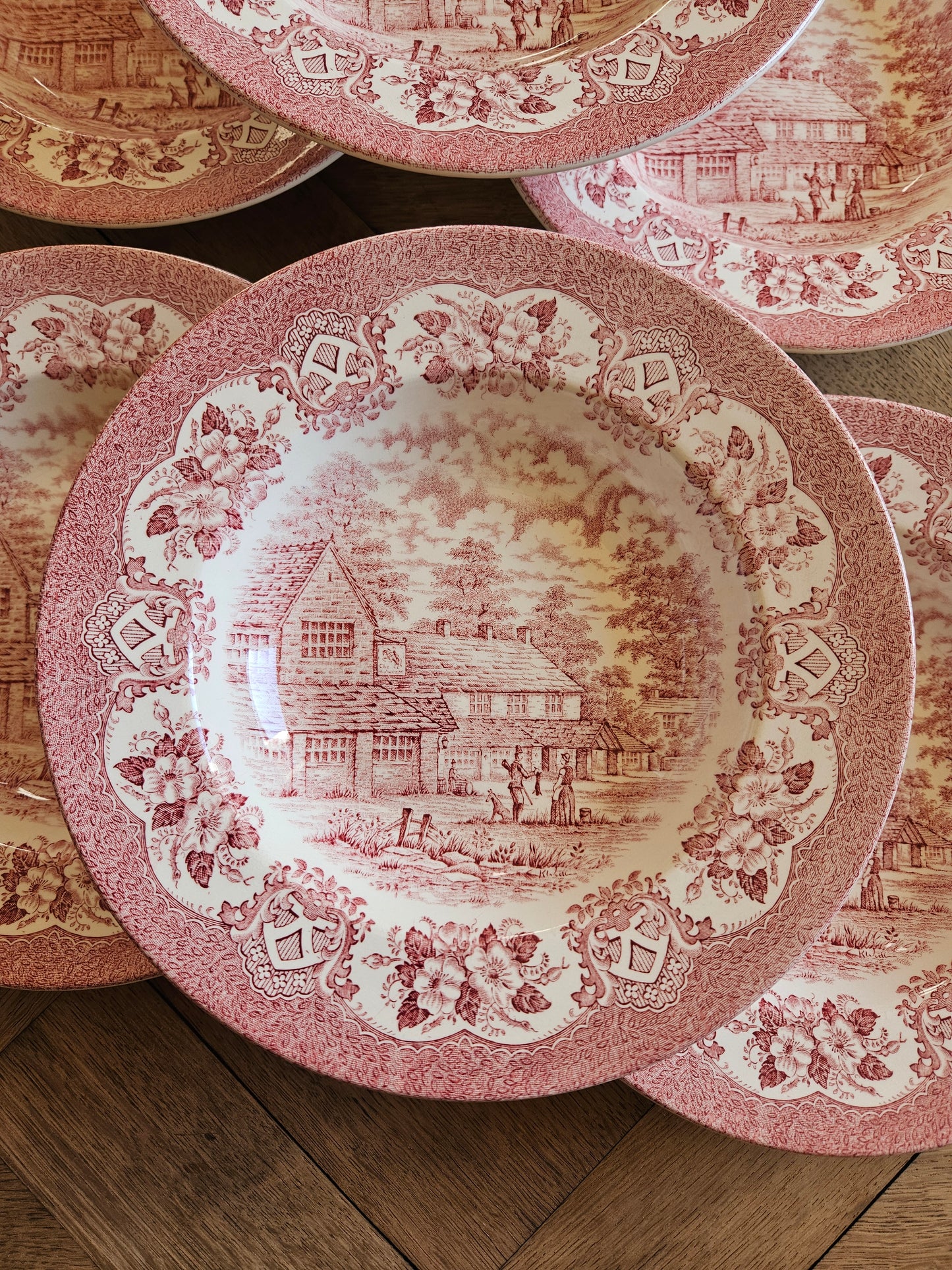 Assiettes creuses Old Inns Series, Staffordshire