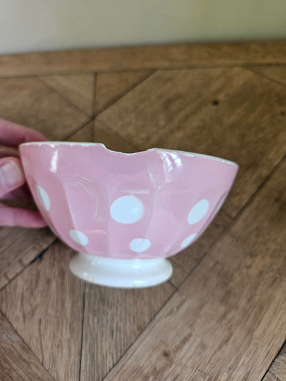 Bols à facettes anciens (abîmés)