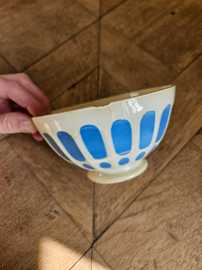 Bols à facettes anciens (abîmés)