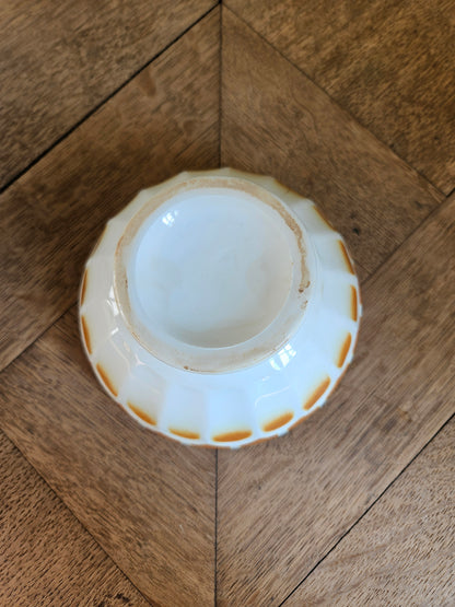 Bols à facettes anciens (abîmés)