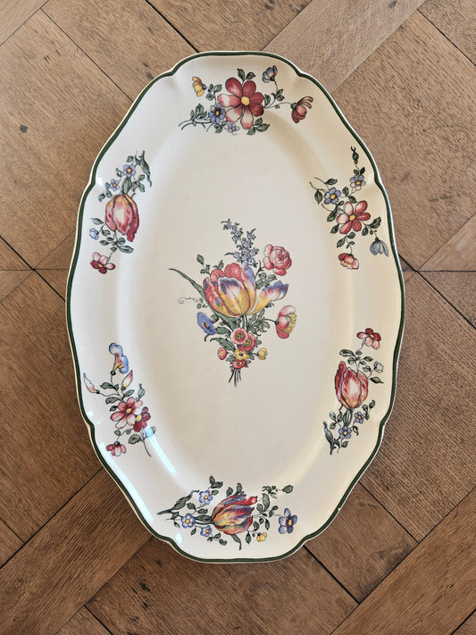 Plat ovale Villeroy et Boch 1562