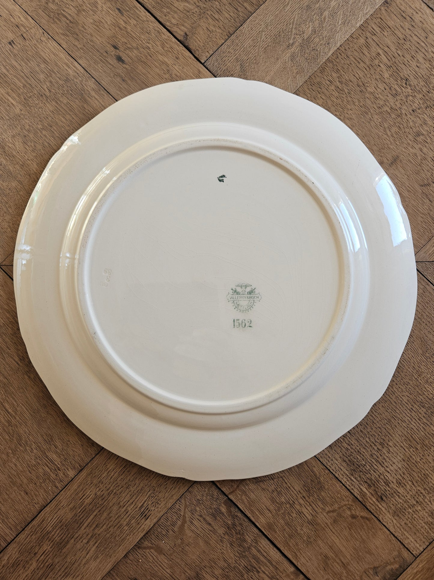 Plat rond Villeroy et Boch 1562