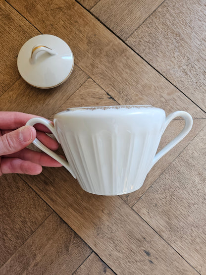 Sucrier en porcelaine