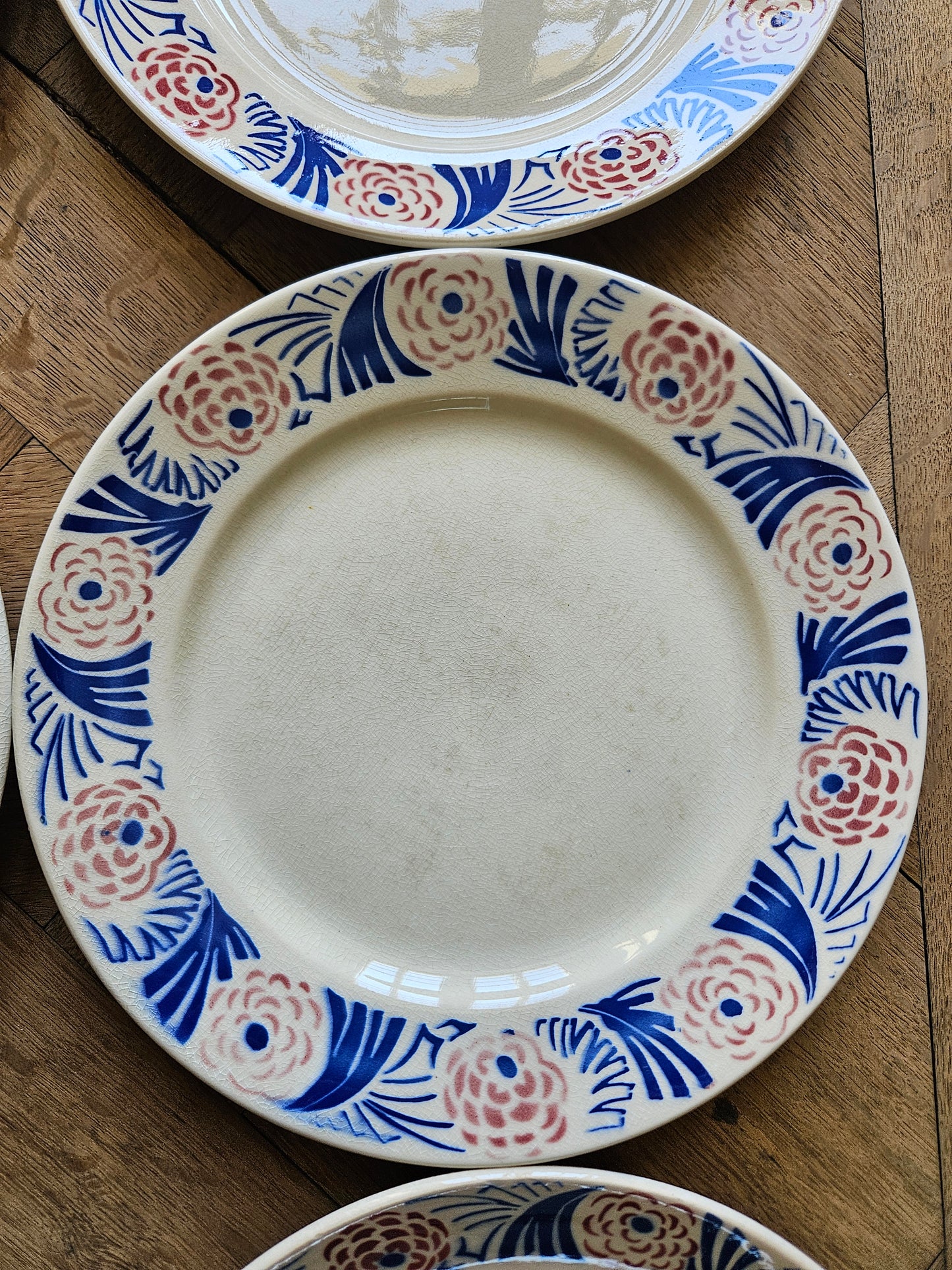 Assiettes plates Badonviller, Perros