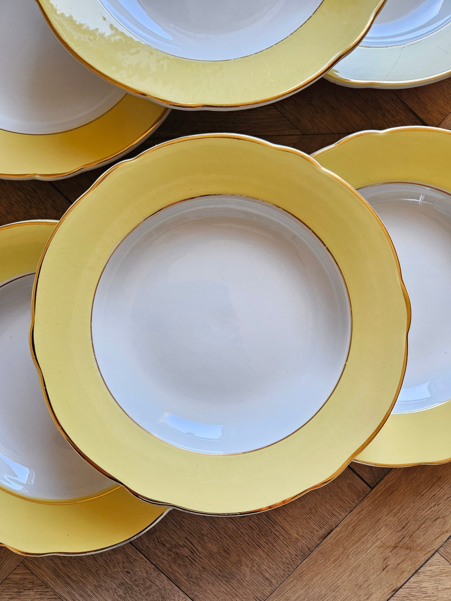Assiettes creuses K&G Lunéville, Jonquille