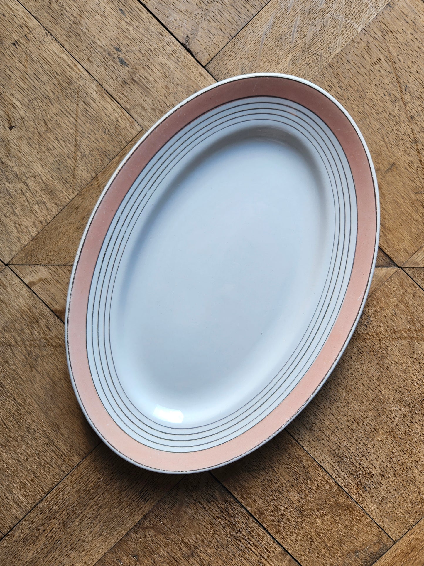 Plat ovale K&G Lunéville rose