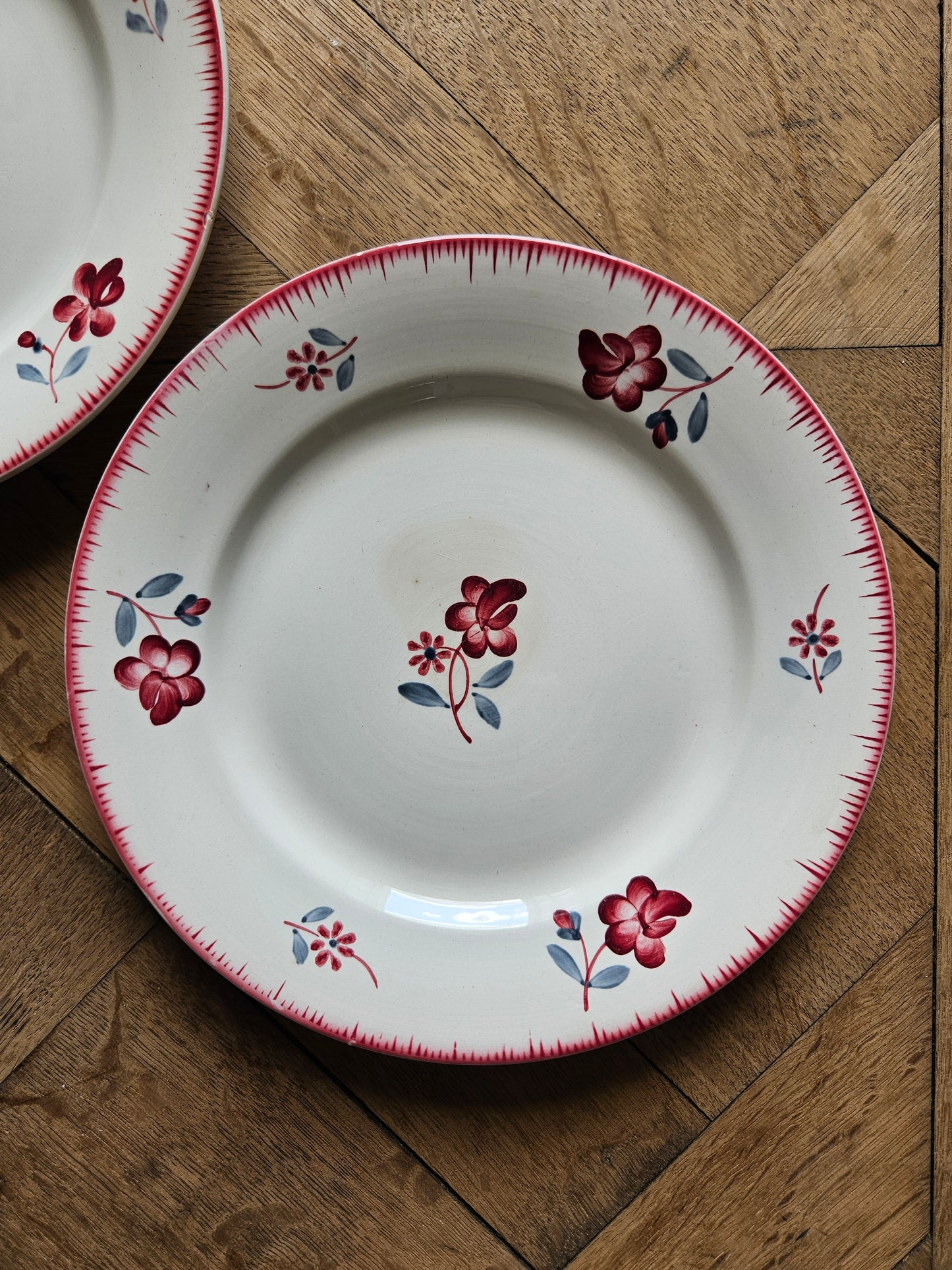 Assiettes plates rétro dépareillées, Digoin & Badonviller