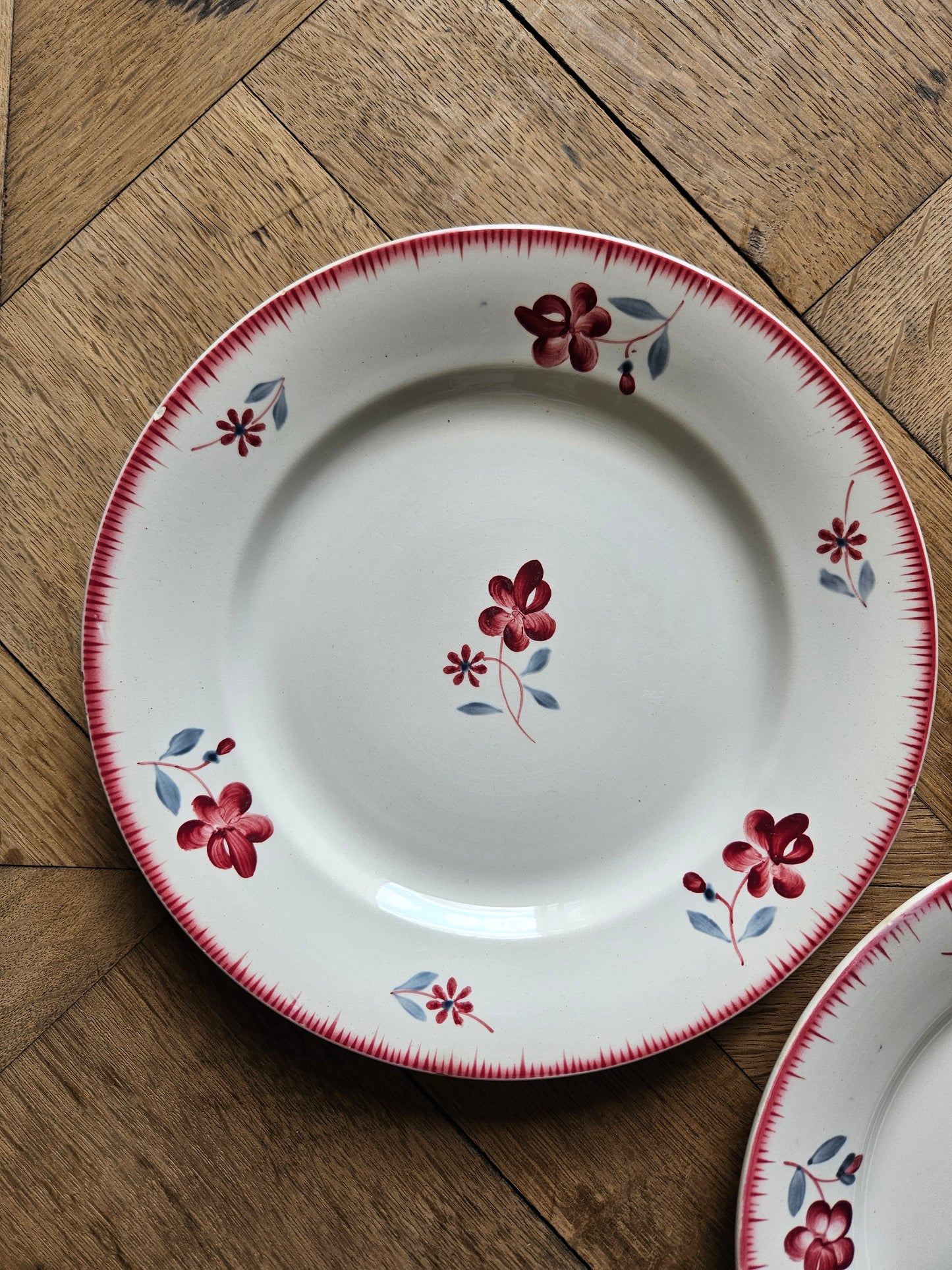Assiettes plates rétro dépareillées, Digoin & Badonviller