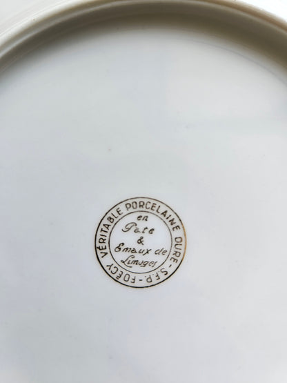 Assiettes à dessert anciennes porcelaine S.F.P Foëcy