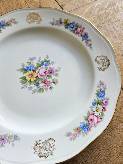 Plat rond ancien porcelaine S.F.P Foëcy