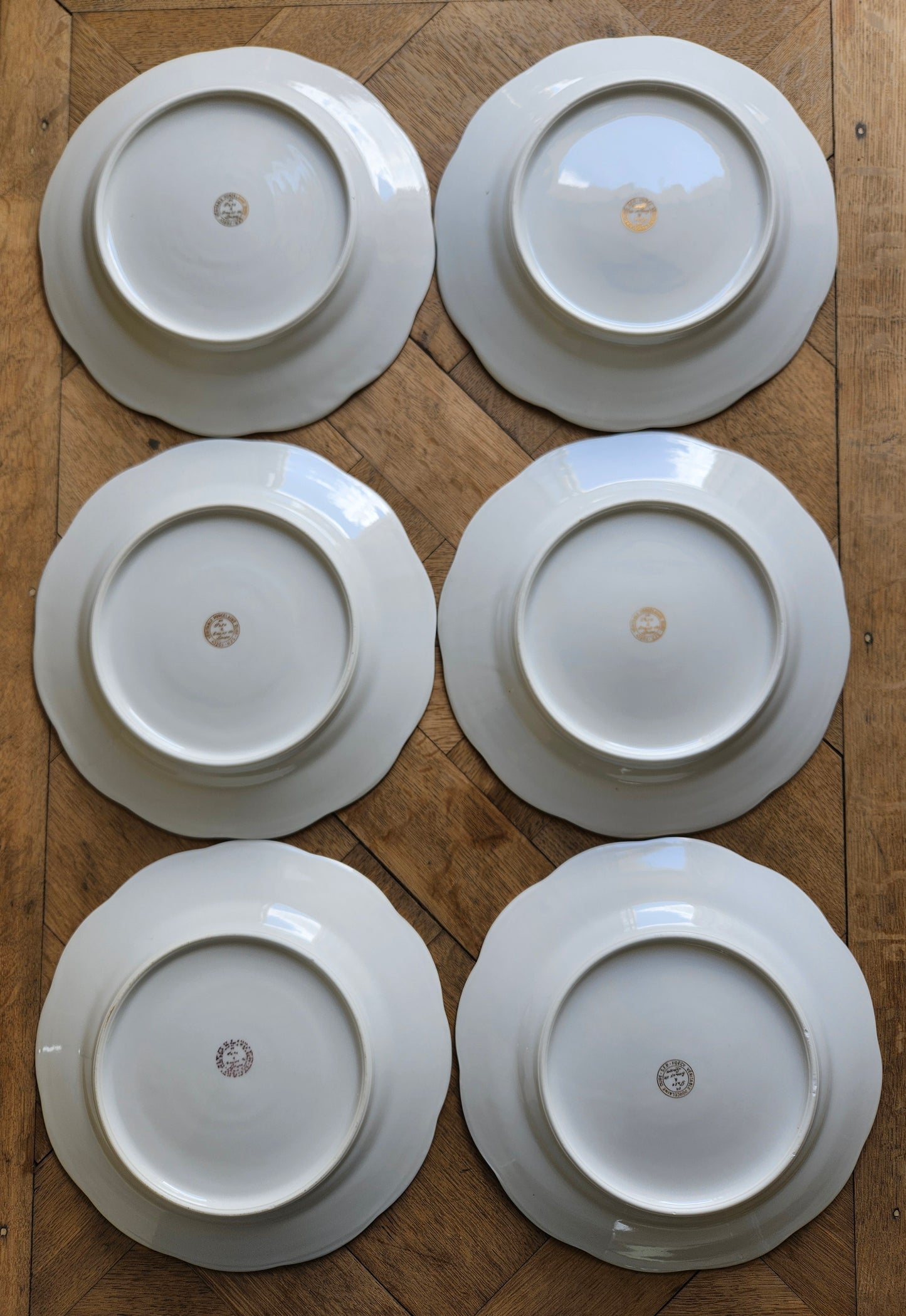 Assiettes plates anciennes porcelaine S.F.P Foëcy