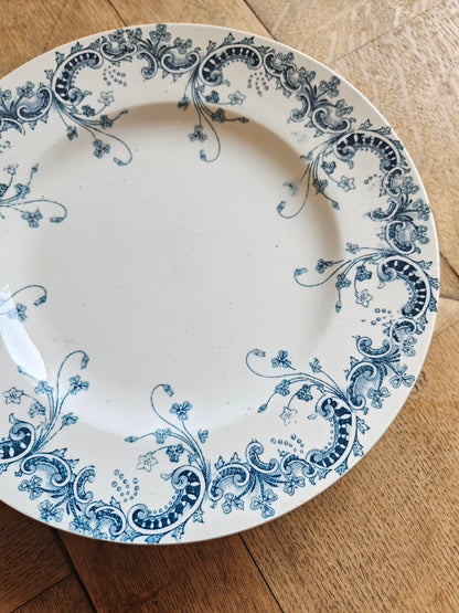 Assiette sur pied St Amand, Byzantin #1