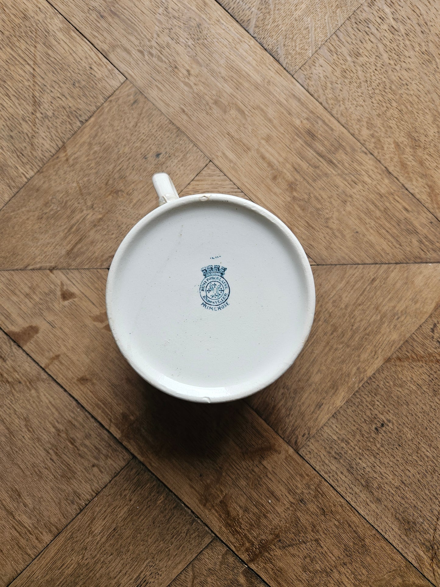 Tasse ancienne terre de fer Badonviller Primerose