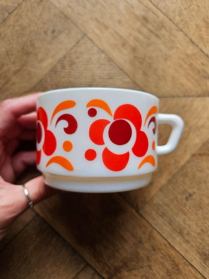 Tasse vintage Arcopal Knorr