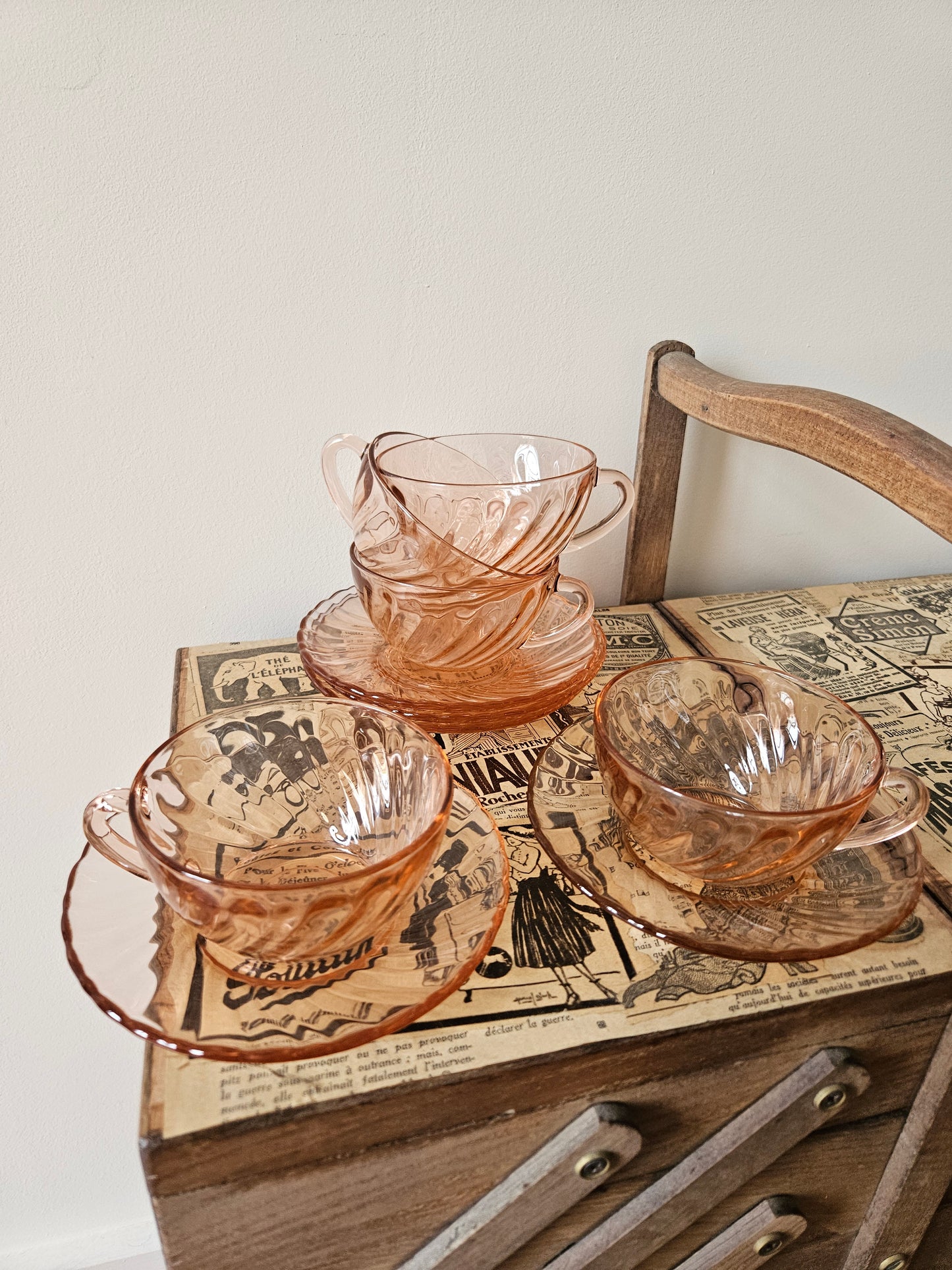 Tasses vintage Arcoroc, Rosaline