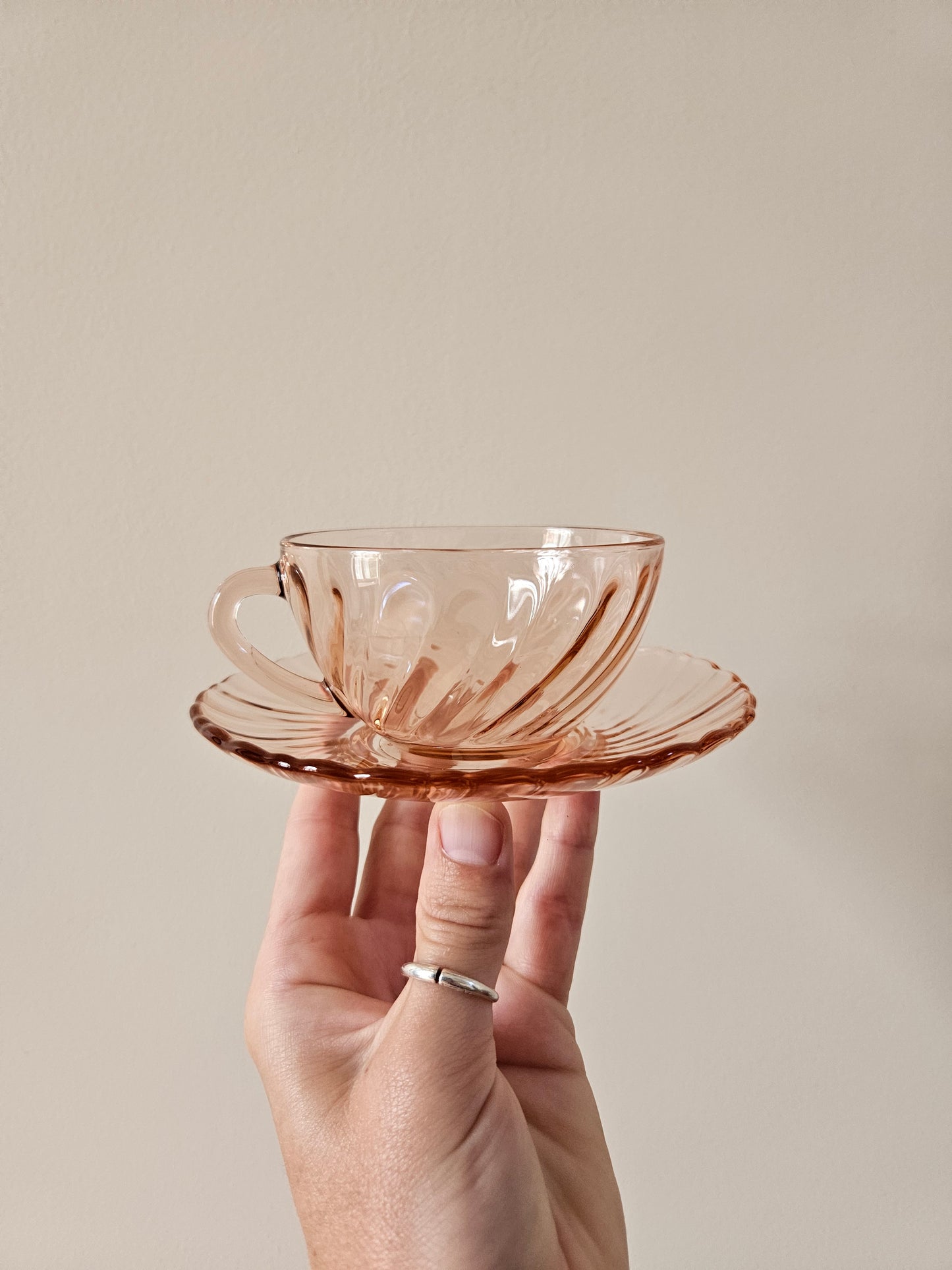 Tasses vintage Arcoroc, Rosaline