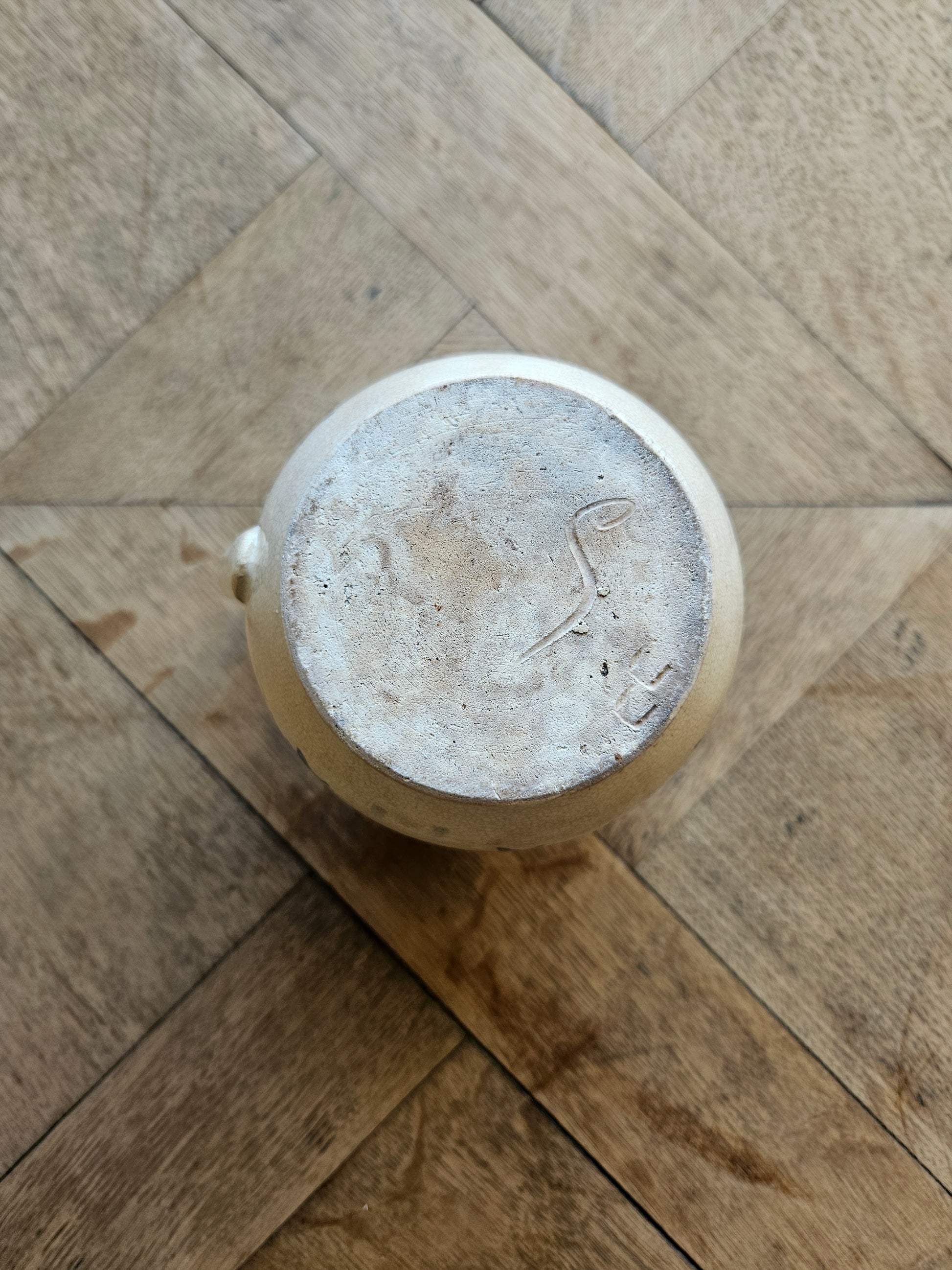 Pot à lait ancien St Uze