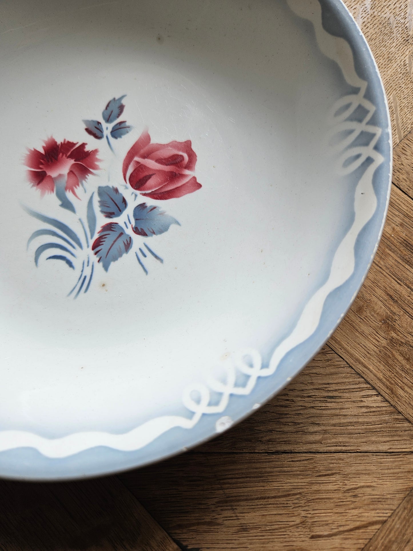 Assiettes calottes Digoin dépareillées Aquitania & Marinette