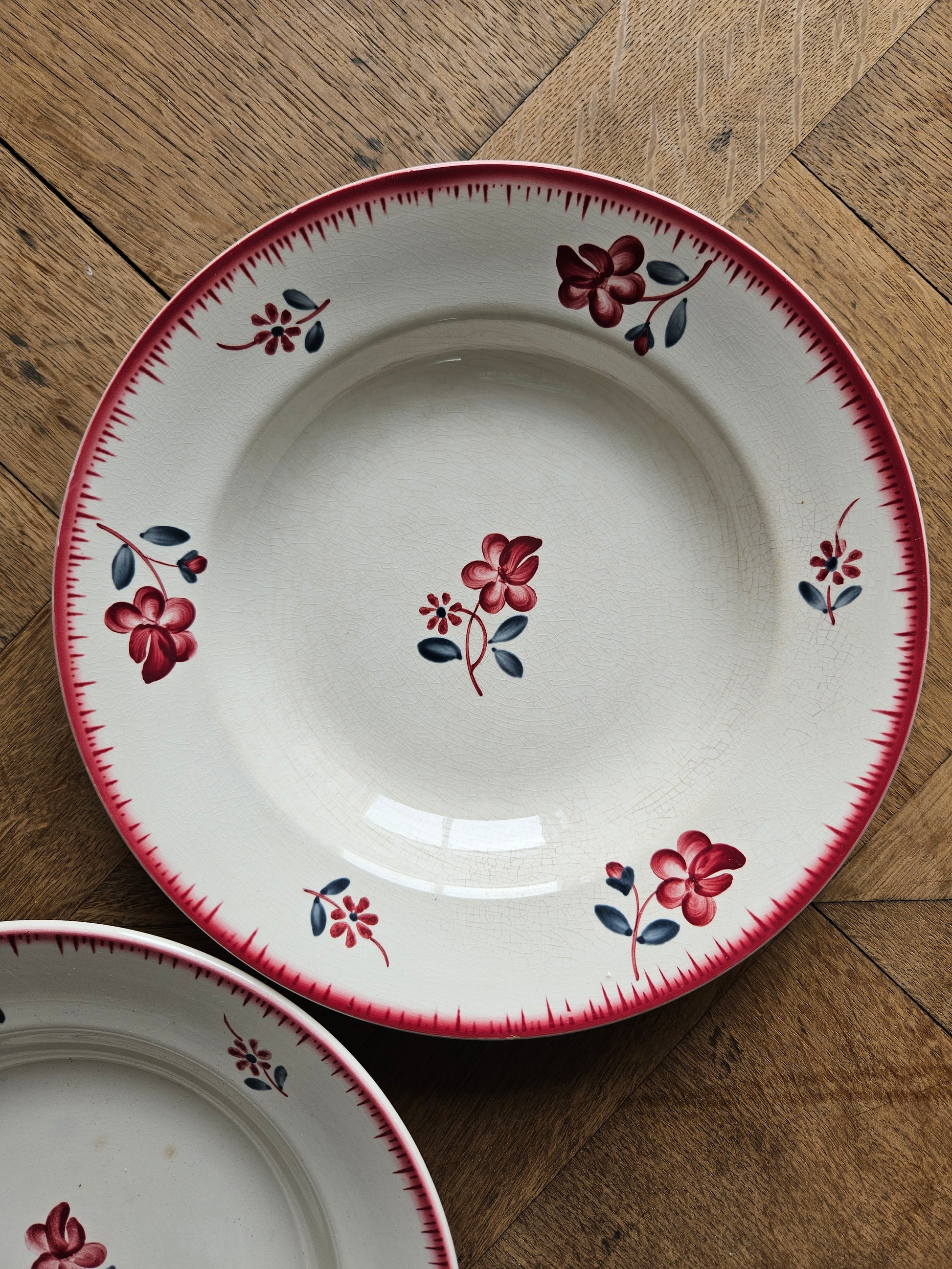 Assiettes creuses vintage dépareillées Digoin et Badonviller