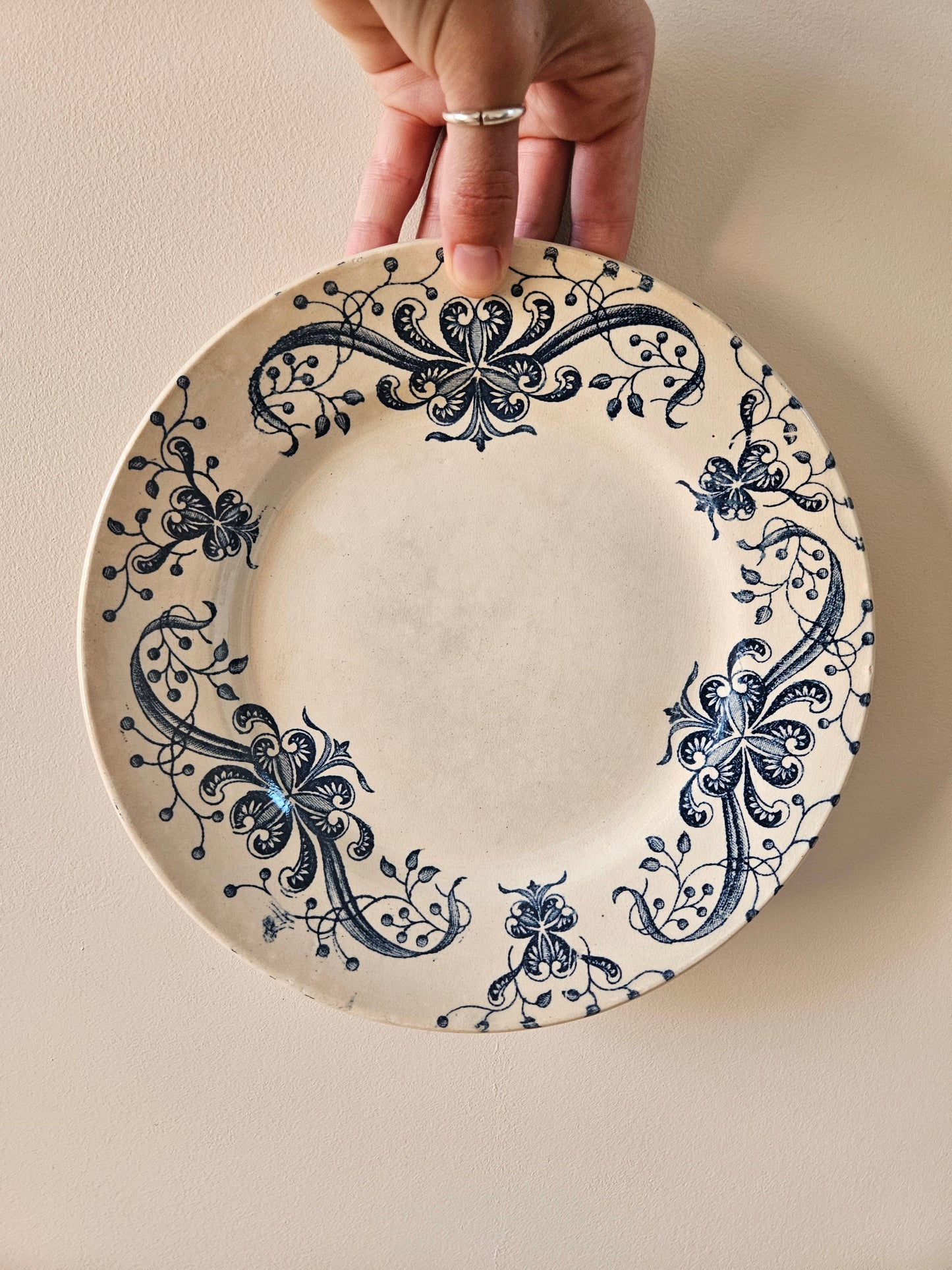 Assiette plate vintage Faïencerie de Lyon, Joconde