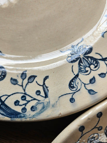 Assiettes plates anciennes Faïencerie de Lyon, Joconde