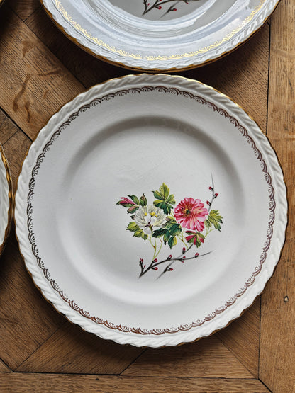 Assiettes plates vintage L’Amandinoise, à fleurs