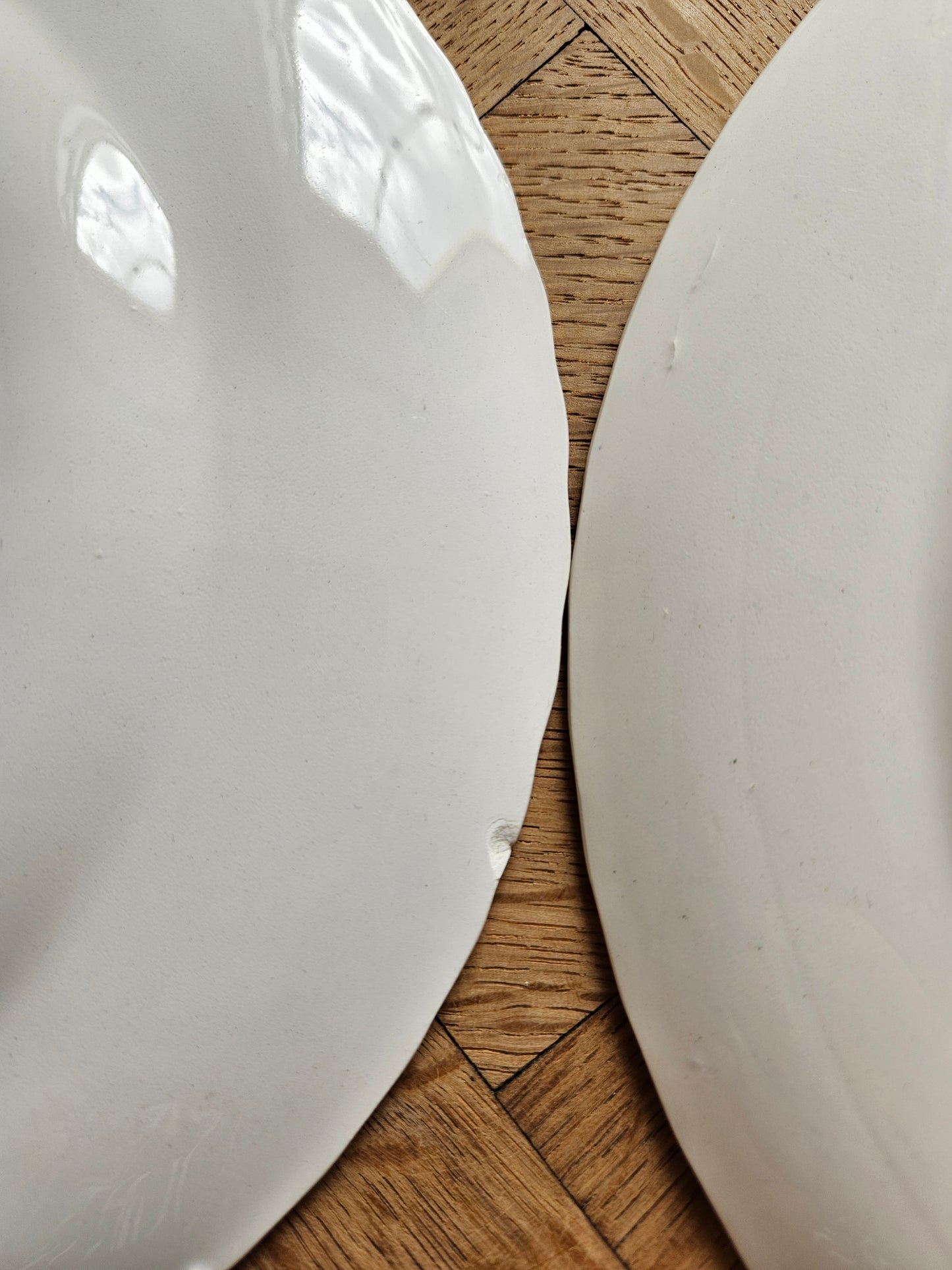 Assiettes plates vintage L’Amandinoise, à fleurs