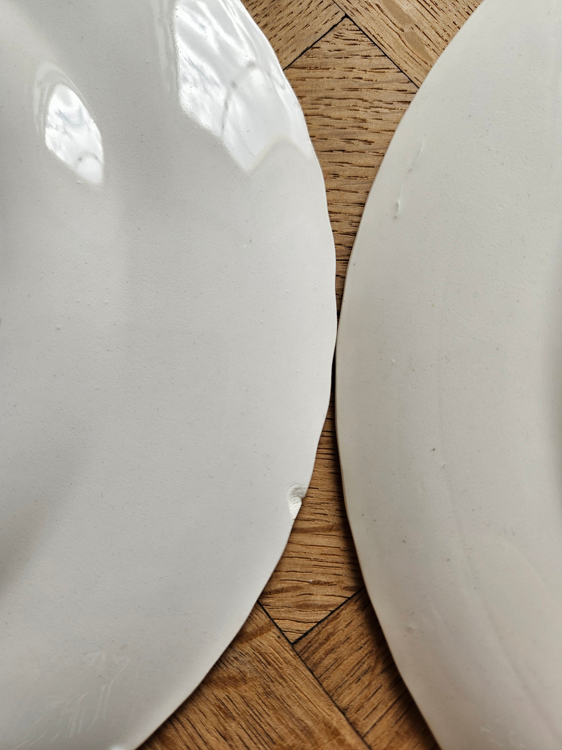 Assiettes plates vintage L’Amandinoise, à fleurs