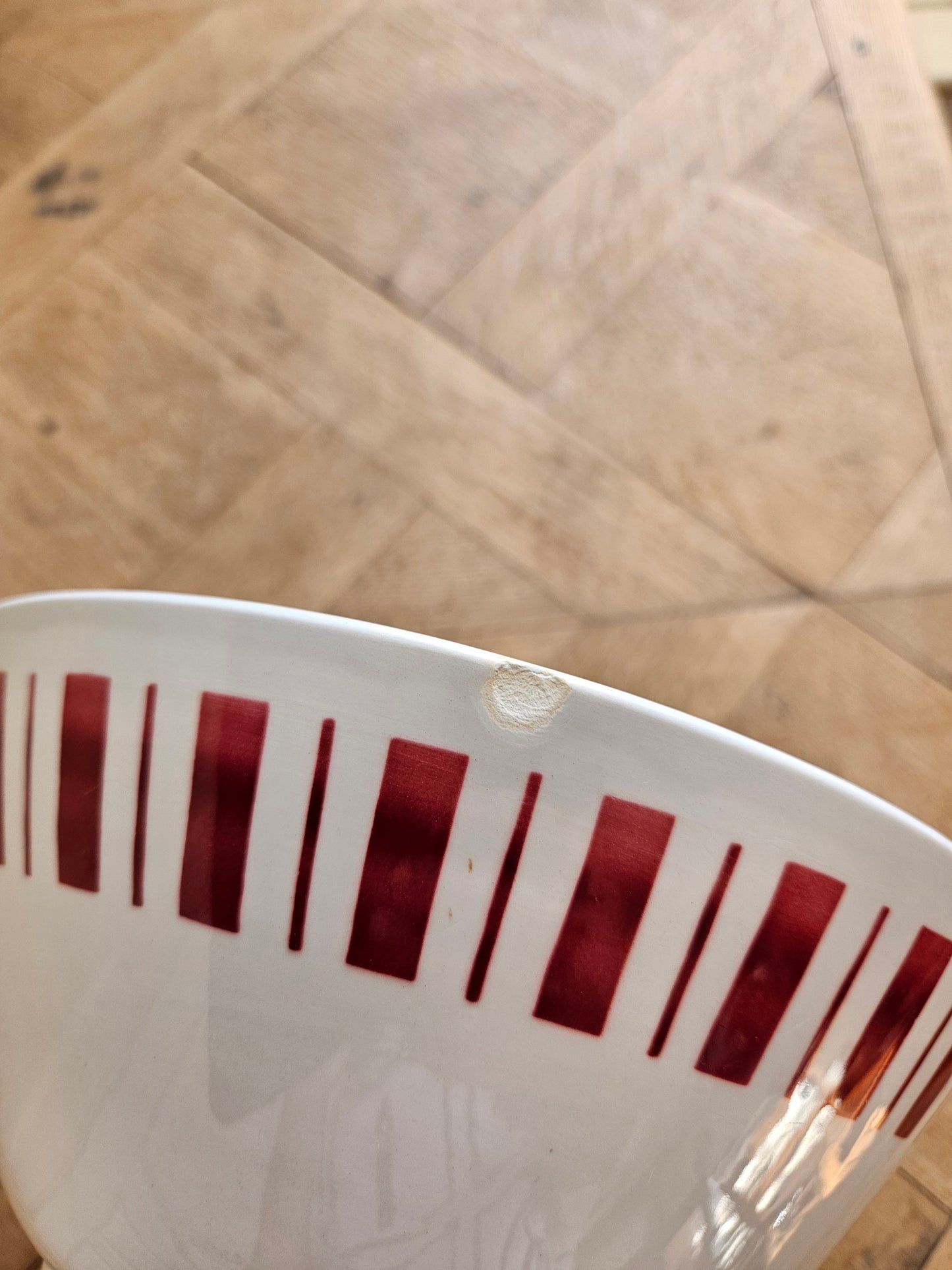 Saladier rétro Badonviller rayé rouge