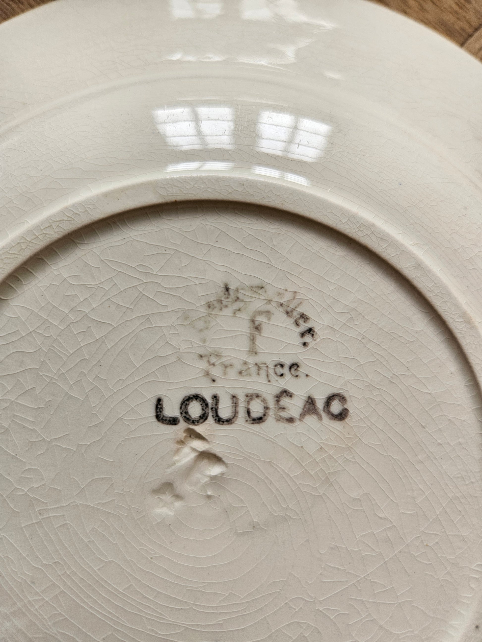 Estampille des assiettes creuses anciennes Badonviller, Loudéac